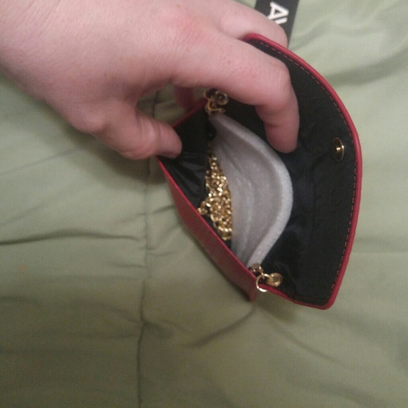 Red wallet purse - Picture 3 of 3